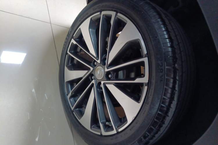 Used Changan CS35PLUS 2021 Blue Whale NE 1.4T DCT Navigation Model
