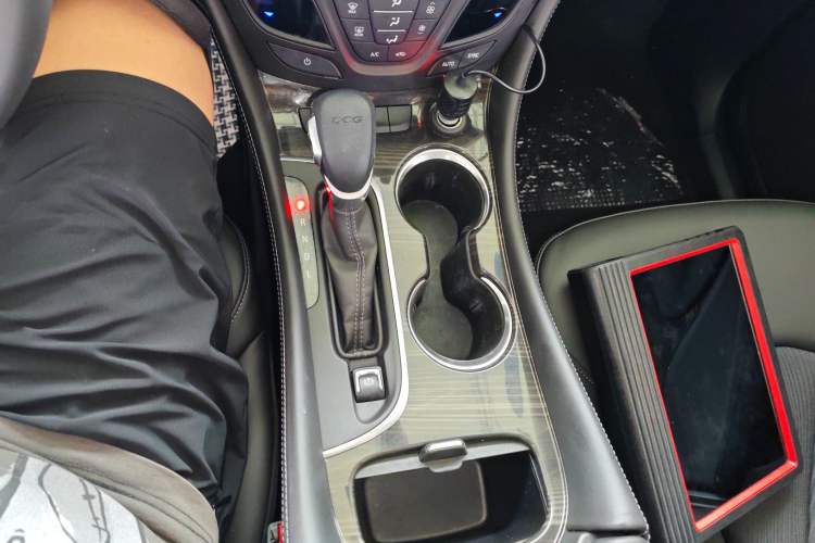 Used Buick Envision 2019 20T Two-Wheel Drive Leading Version China V Standard
