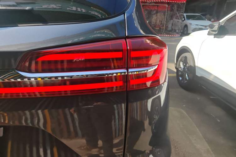 Used BYD Song 2021 Classic Edition 1.5T Automatic Elite Model
