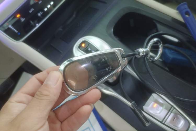 Used VOYAH Dream 2024 PHEV Extended-Range Premium Edition
