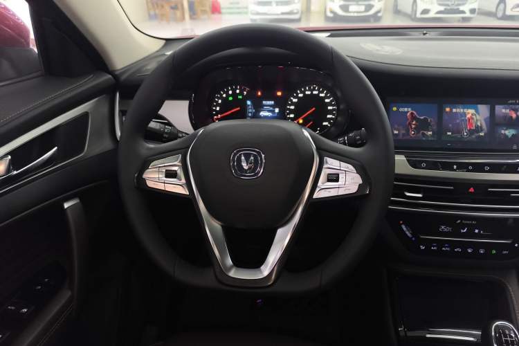 Used Changan CS35PLUS 2018 1.6L Manual Smart Connect Version China V Standard
