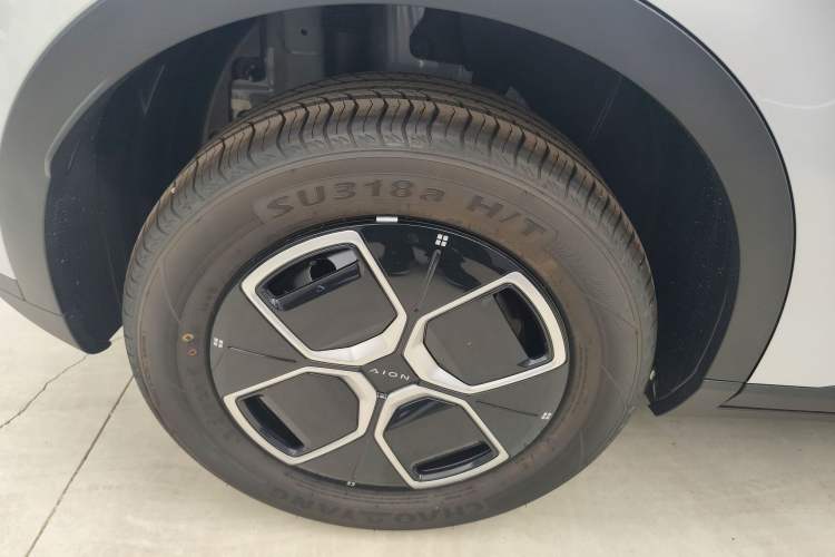 Used AION UT 2025 330 Starlight Edition
