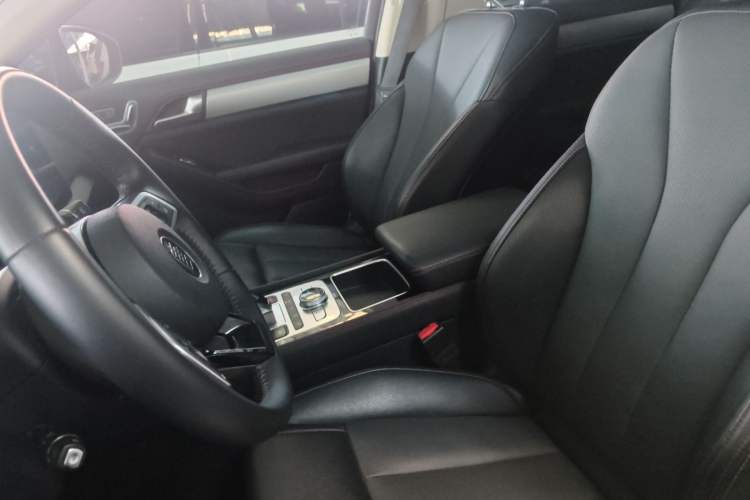 Used BYD Tang New Energy 2019 DM 2.0T All-Wheel Drive Smart Connectivity Enjoyment Model 7 Seats China VI Standard