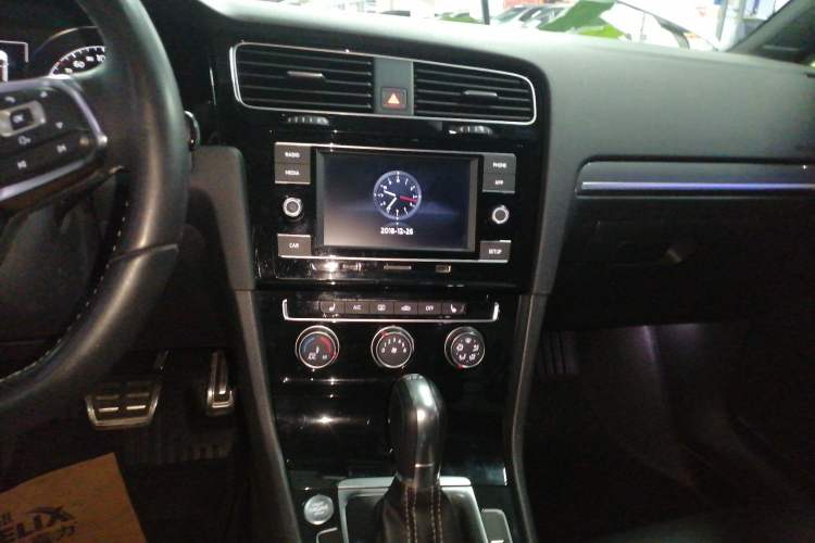 Used Volkswagen Golf 2018 280TSI Automatic R-Line Model
