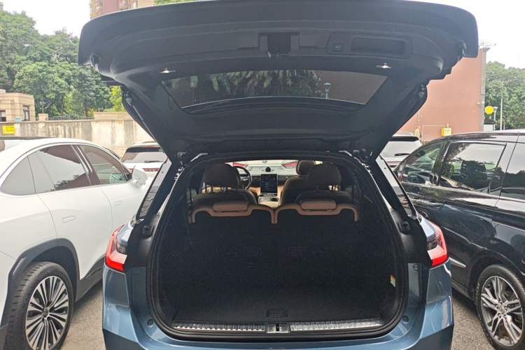 Used Nio ES8 2020 580 km Range Signature Edition Six-Seater Version
