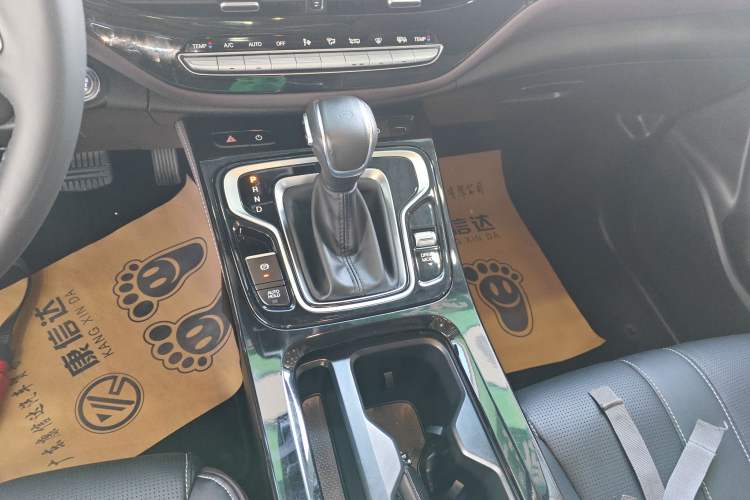 Used GAC Trumpchi M6 2023 PRO 270T DCT Luxury Edition
