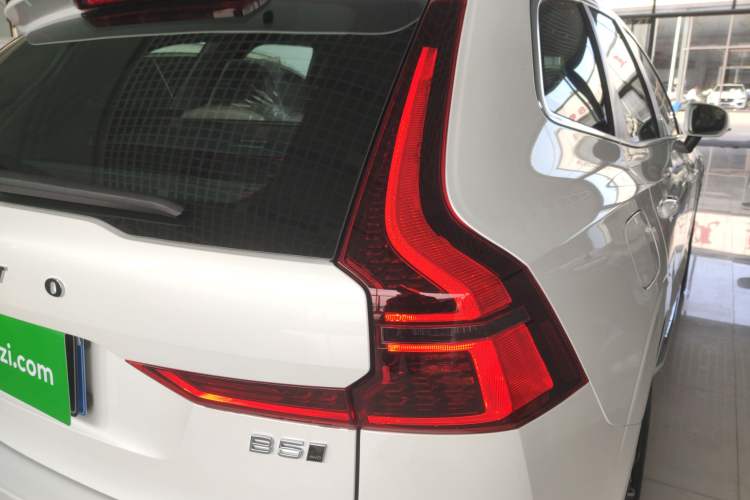 Used Volvo XC60 2026 B5 4x4 Smart Luxury Edition