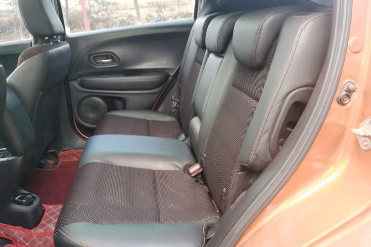 Used Honda XR-V 2015 1.8L EXi CVT Comfort Version
