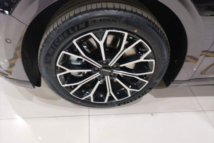 Used Zeekr 007GT 2025 Rear-Drive Intelligent Driving Version 75 kWh