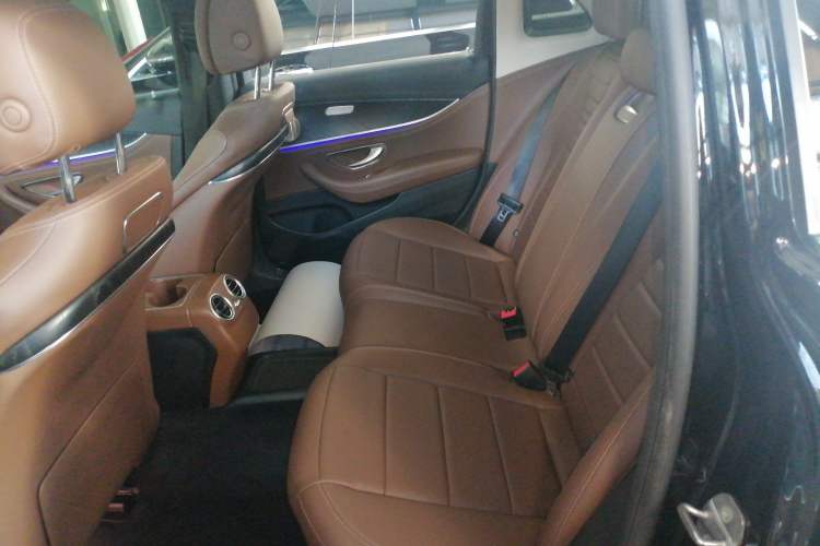 Used Mercedes-Benz E-Class 2018 Restyled E 300 L Sporty and Stylish Edition
