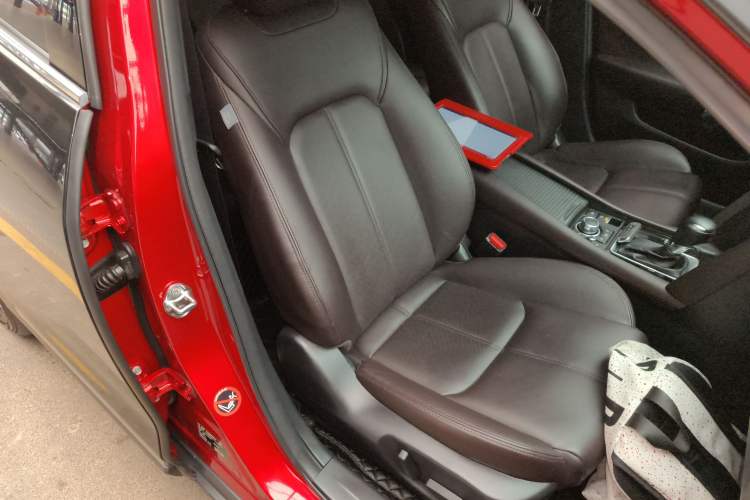 Used Mazda CX-4 2020 2.5L Automatic 4x4 Sky Blue Passion Edition
