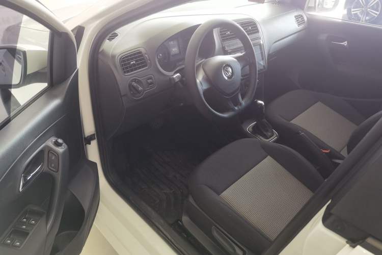 Used Volkswagen Polo 2016 1.4L Automatic Trendy Model