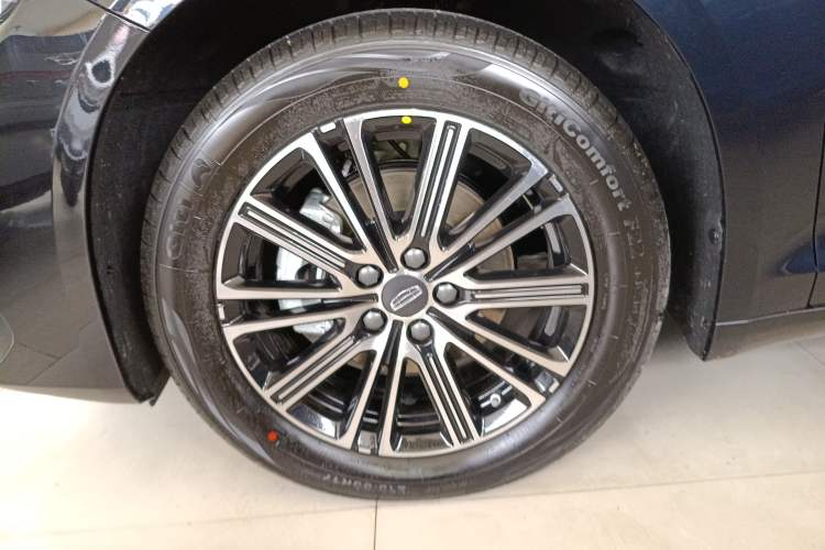 Used Geely Auto Preface 
