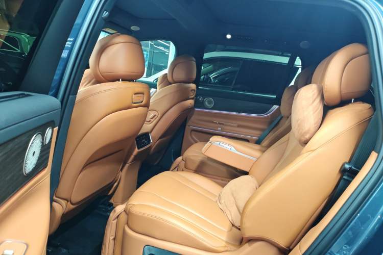 Used Hima AITO M9 2024 Range-Extended Ultra Version 42 kWh 6-Seater Model
