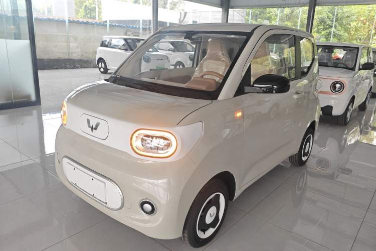 Used Wuling Hongguang MINIEV 2024 3rd Generation 215km Youth Edition
