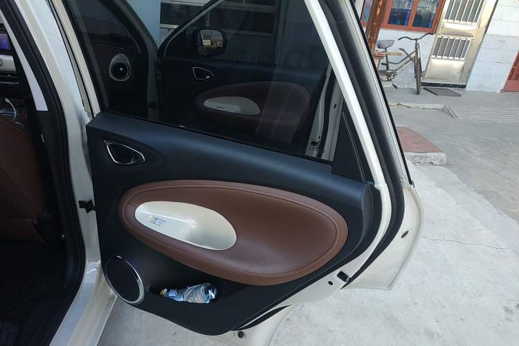 Used Wuling Bingo 2024 333 km Enjoyment Version
