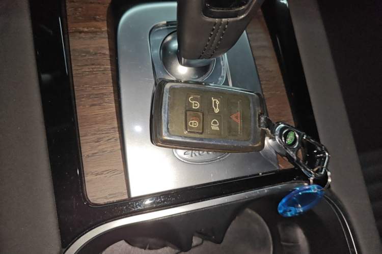 Used Land Rover Discovery Sport 2022 249 PS R-Dynamic S Performance Edition 5 Seats
