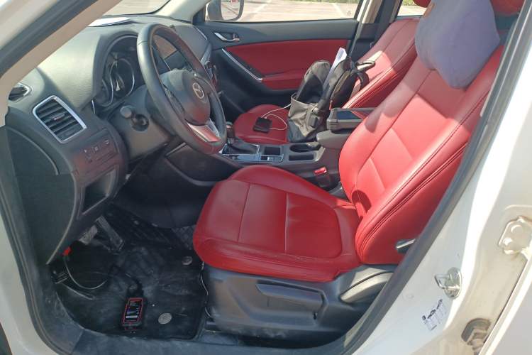 Used Mazda CX-5 2015 2.0L Automatic Two-Wheel Drive Urban Version
