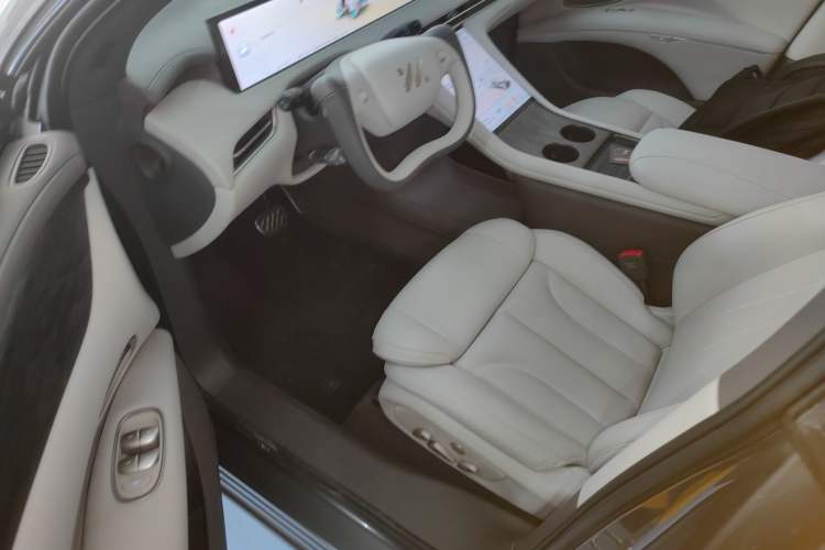 Used  LS7 2025 New Edition Ultra
