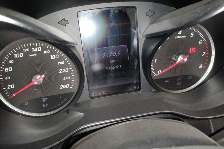 Used Mercedes-Benz C-Class 2017 Facelift C 180 Estate
