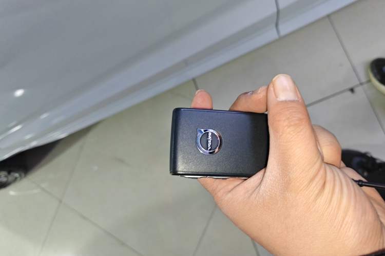 Used Volvo XC60 2018 T5 4x4 Smart & Sporty Edition
