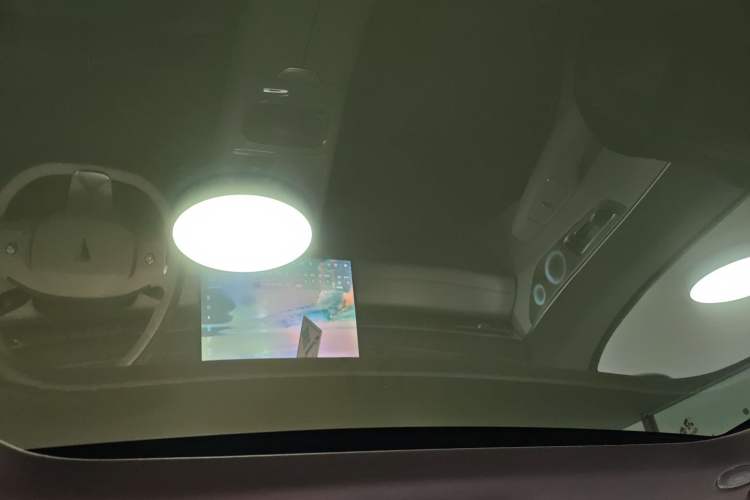 Used  S07 2026 230Ultra with Huawei Qiankun ADS SE Edition
