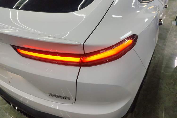 Used ONVO L60 2024 60 kWh Rear-Drive Version
