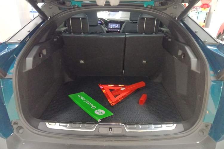 Used Peugeot 408X 2023 Boundary-Free Edition
