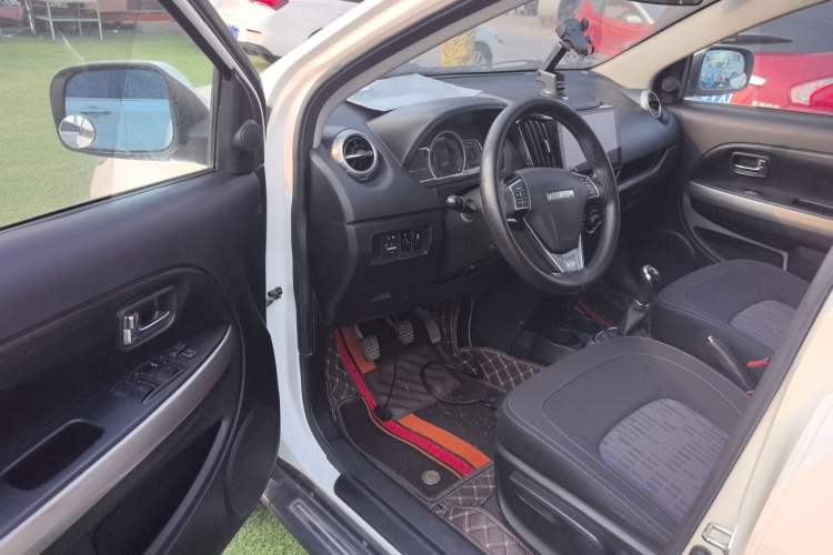 Used Haval H1 2016 Red Label 1.5L Manual Comfort Edition
