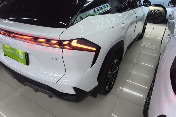 Used  L7 2024 1.5T 115 km PLUS Dragon Edition
