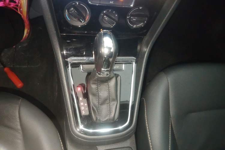 Used Volkswagen Bora 2018 1.5L Automatic Comfort Model
