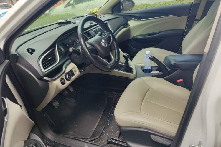 Used Buick GT 2018 15T Manual Elite Version China V Standard
