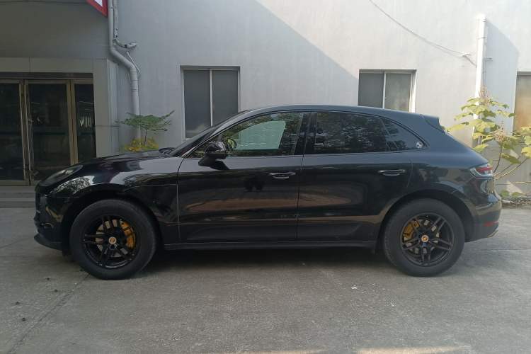 Used Porsche Macan 2020 Macan 2.0T
