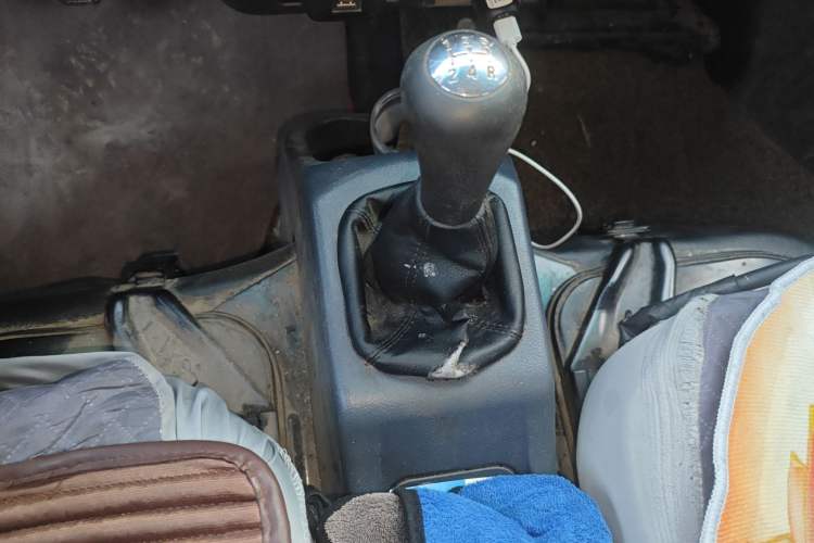 Used Jinbei Hiace X30 2021 1.5L Comfort Model Air-Conditioner-Free Version National VI Standard SWC15M Bus
