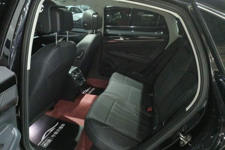 Used Volkswagen Passat 2025 Outstanding Model 330TSI Starry Elite Edition
