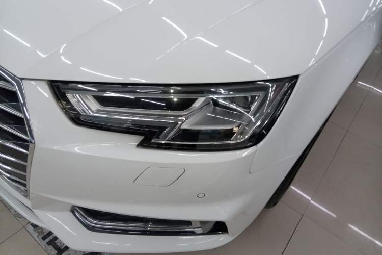 Used Audi A4L 2018 30th Anniversary Edition 40 TFSI Trendy Model
