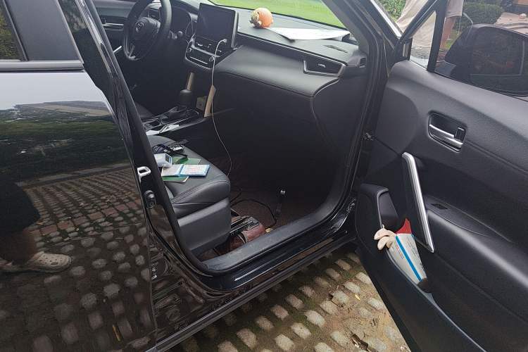 Used Toyota FRONTLANDER 2022 2.0L CVT Luxury Edition
