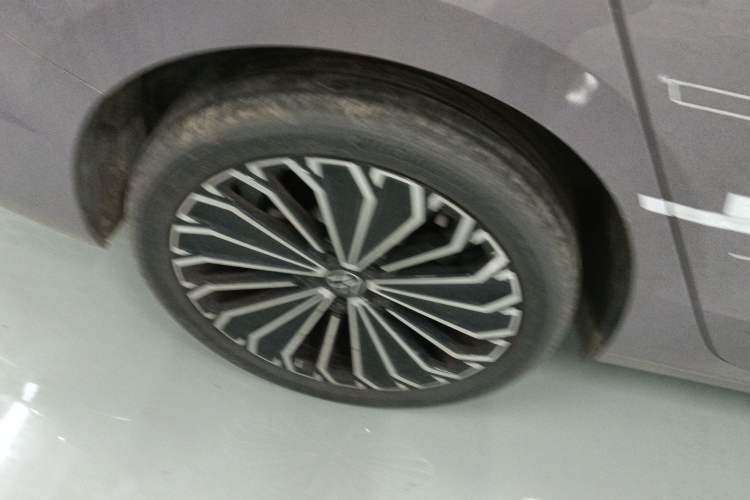 Used Volkswagen Passat 2025 Pro 380TSI Dragon Supreme Edition
