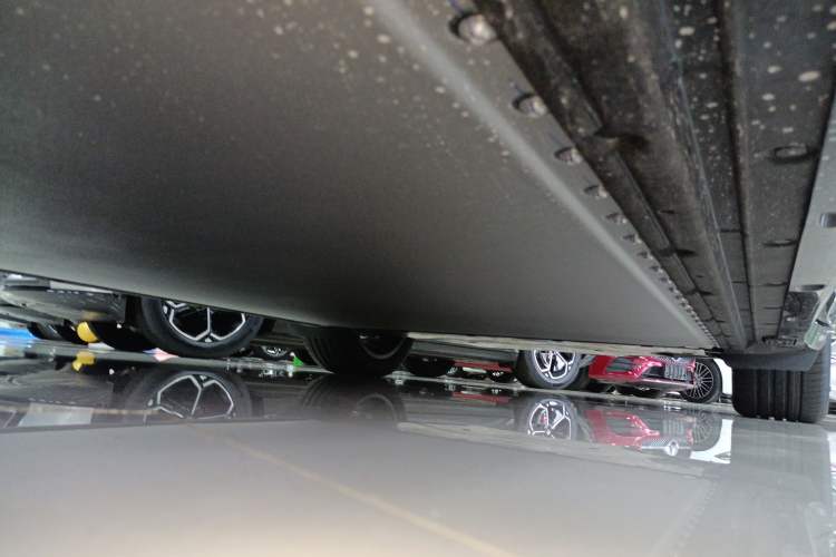 Used  YU7 2025 Ultra-Long Range All-Wheel Drive Pro Version