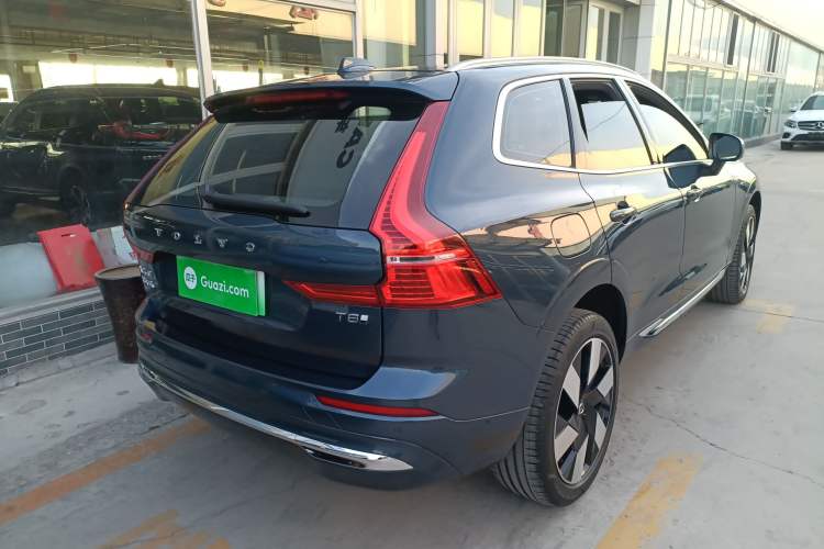 Used Volvo XC60 New Energy 2025 Plug-in Hybrid Long-Range All-Wheel Drive Smart Luxury Edition