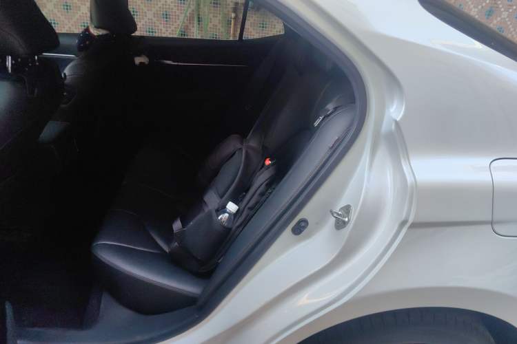 Used Toyota Camry 2021 2.5G Luxury Edition
