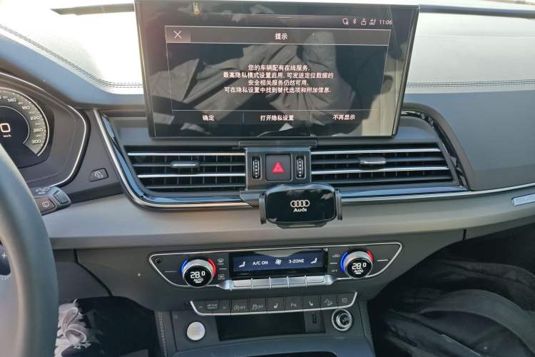 TDK.VehicleDetails.img