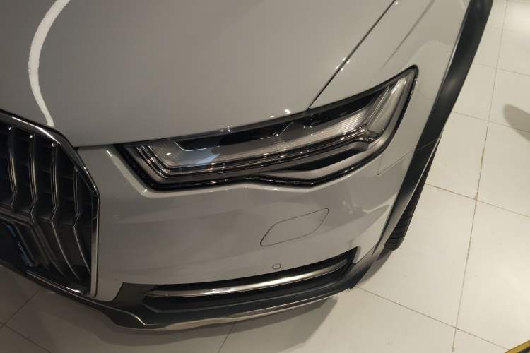 Used Audi A6 2017 3.0T allroad quattro
