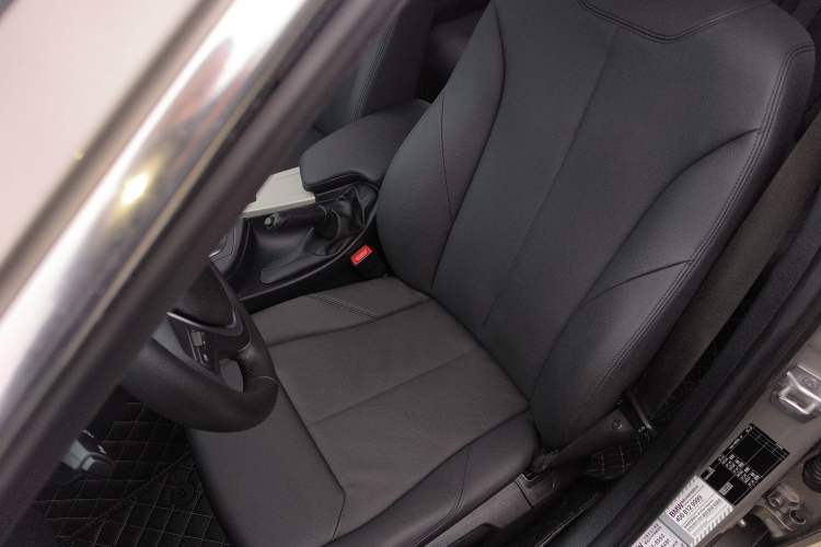 Used BMW 3 Series 2016 320Li Ambition Model