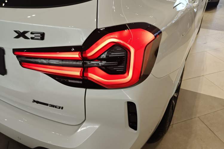 Used BMW X3 2023 xDrive30i Leading Model M Night Edition Package
