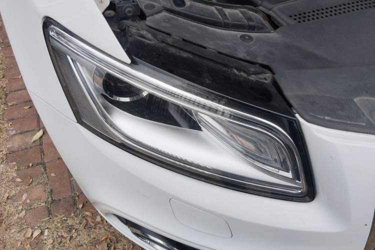 Used Audi Q5 2018 Collector's Edition 40 TFSI Technology Model