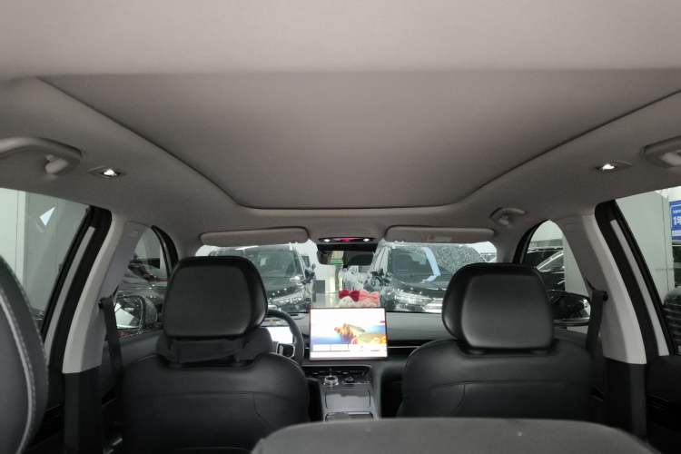 Used  E5 2024 530 km Exploration+ Version