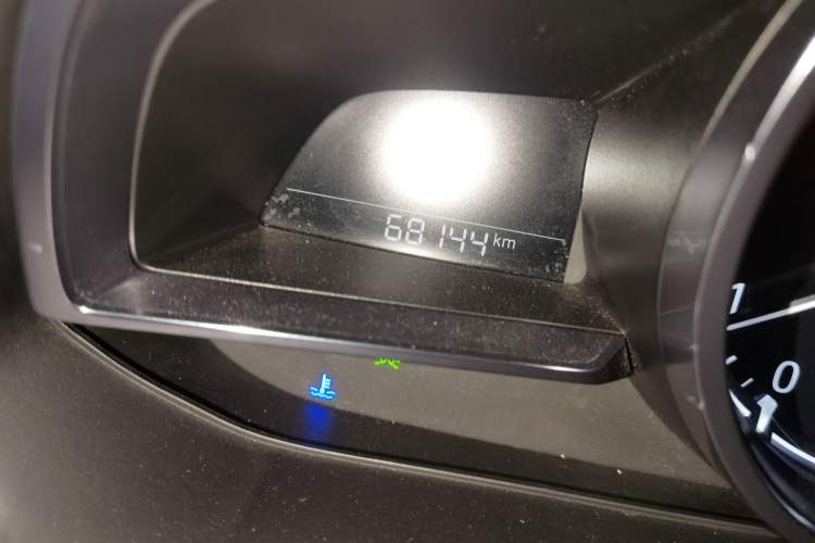 Used Mazda Mazda 3 Axela 2017 Hatchback 2.0L Automatic Sport Model China V Emission Standard