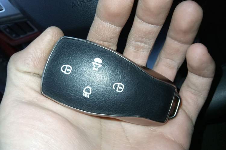 Used  BJ40 2020 2.0T Automatic Four-Wheel Drive Tribute Edition 2020 Xieke Version