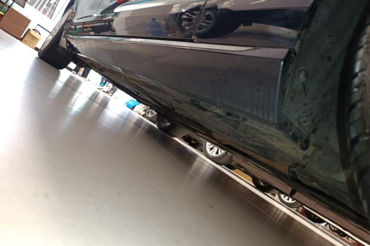 Used Jaguar XFL 2018 XFL 2.0T 250 PS Luxury Edition